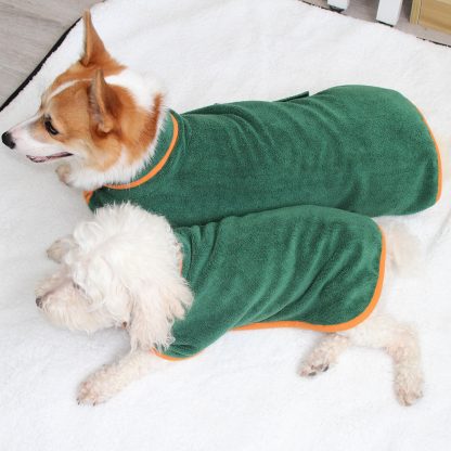 Absorbent Pet Bathrobe (Not a Waterproof Dog Raincoat)